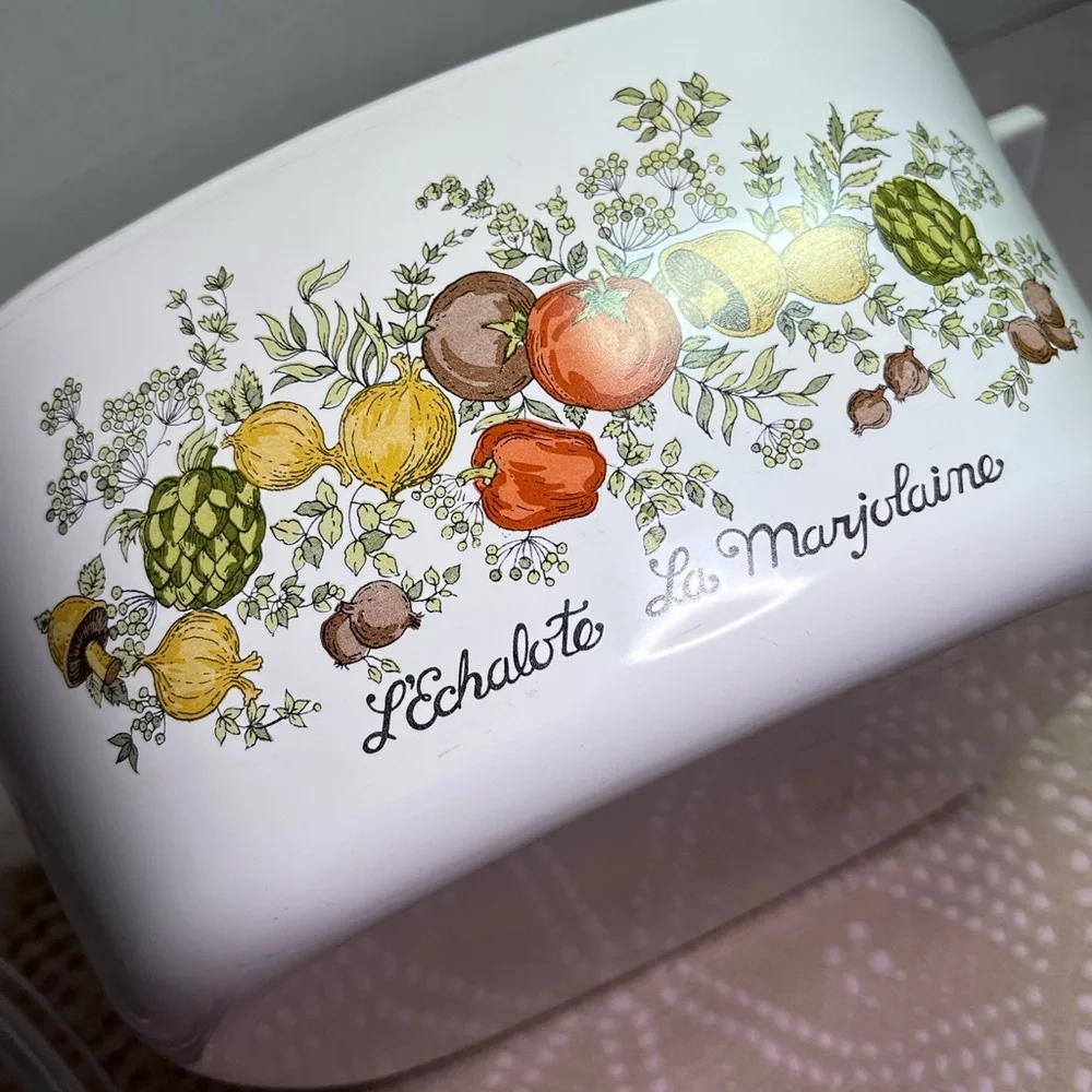 Corning Ware Spice of Life L’Echalote La Marjolaine A-3-B 3 Qt Casserole w/Lid